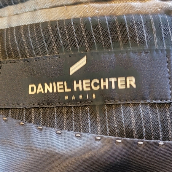 Daniel Hechter 2-Piece Wool Suit, Size 46L, Black Punstripe - Picture 13 of 16